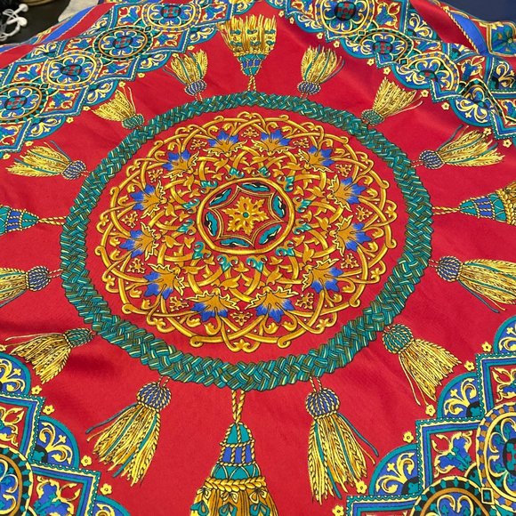 Square Scarf Mandala and Tassels Burgundy Navy Gold - Picture 2 of 5